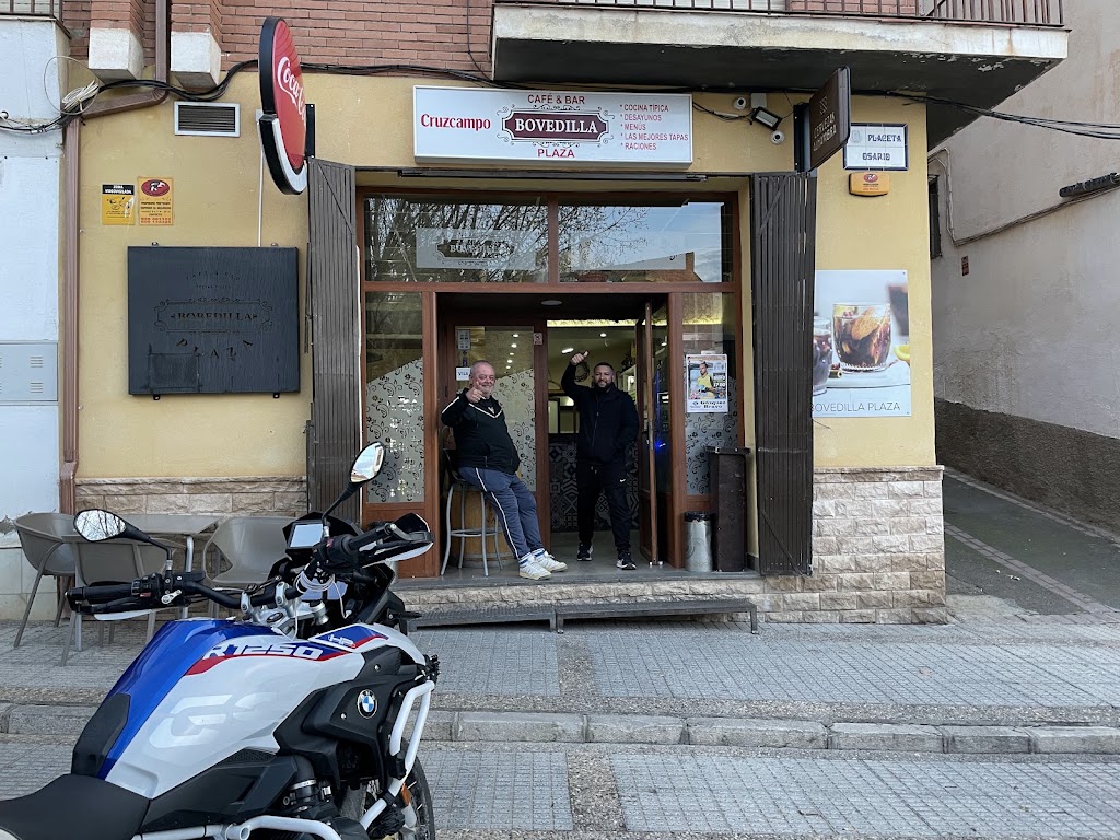 Cafe-Bar Bovedilla Plaza — Mas recientes
