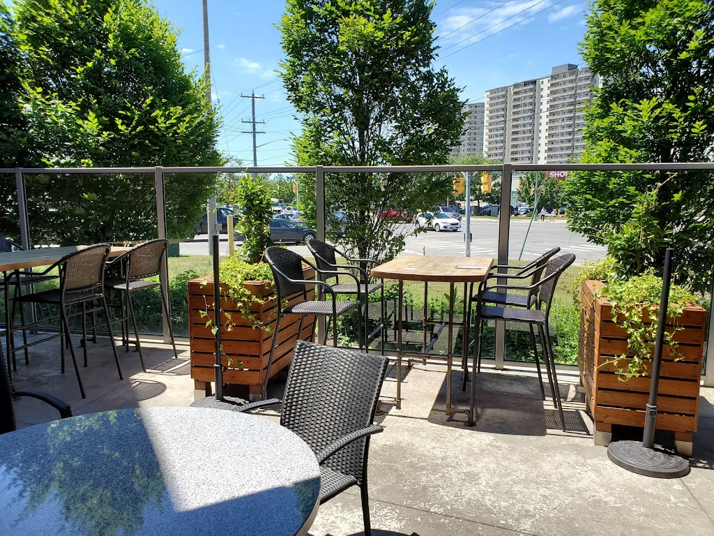 Moxies Kitchener Restaurant in Kitchener