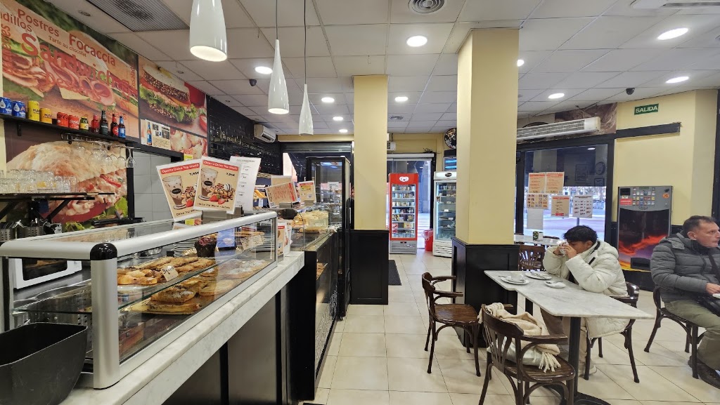 Granier Pamplona - Irunea — Ambiente