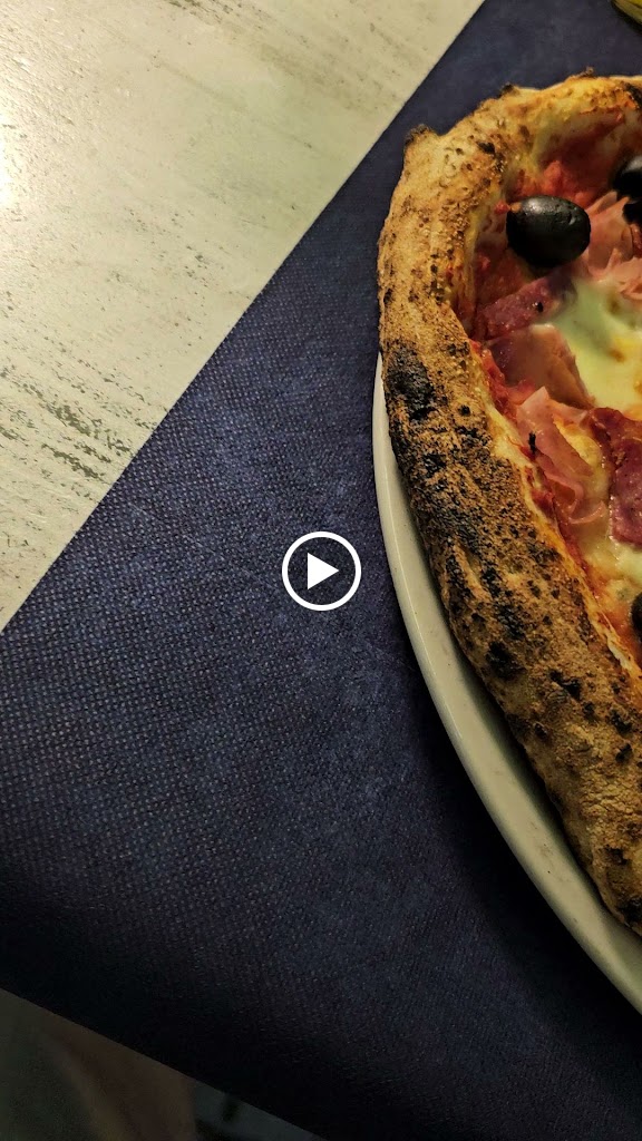 L'Incontro Pizzeria Ristorante Bar — Videos