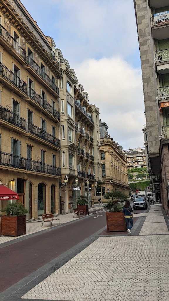 Sercotel Apartamentos Europa