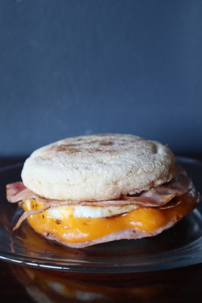 Breakfast sandwich