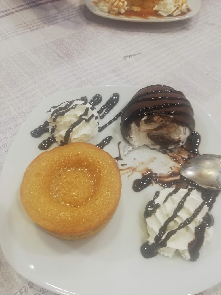 EncuEntros BAR. — Comida y bebida