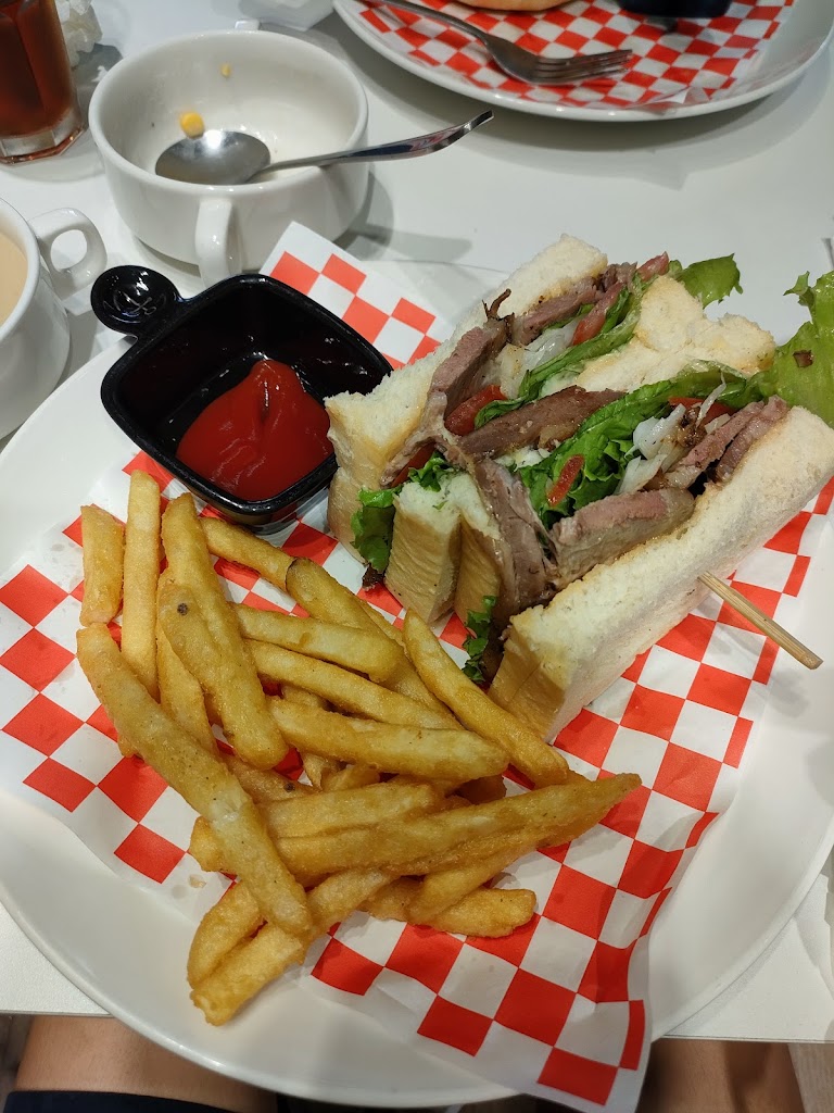 Hi Burger Restaurant 嗨漢堡美式餐廳 | 午餐 Lunch | 咖啡 cafe | 晚餐 啤酒 Beer 的照片