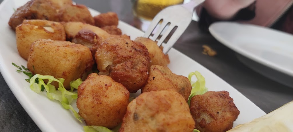LA TABERNA DEL TAULELL — Comida y bebida