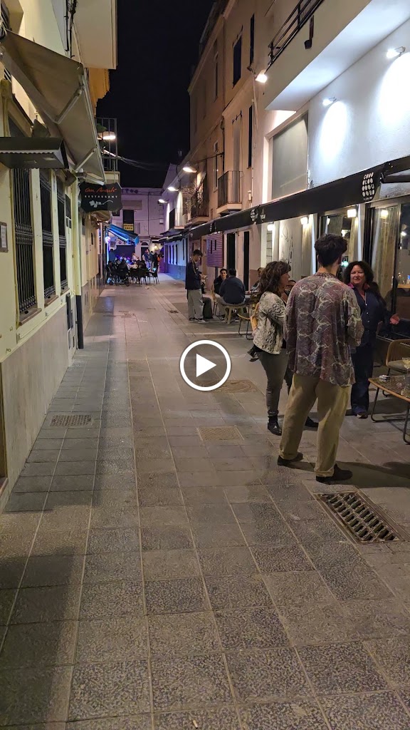 RESTAURANT CAN MARTI DE SITGES — Ambiente
