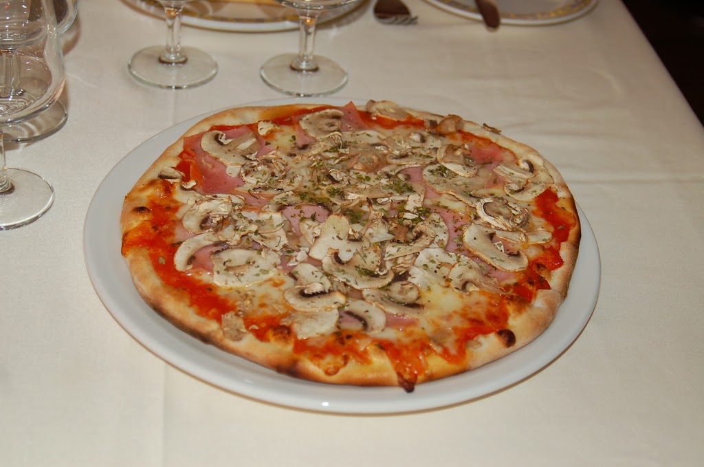 Restaurante Capitolina — Pizza