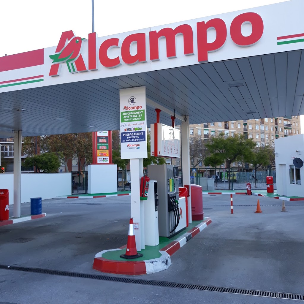 Gasolinera Alcampo — Exterior