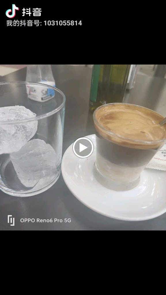 Avenida Cafeteria Bar — Videos