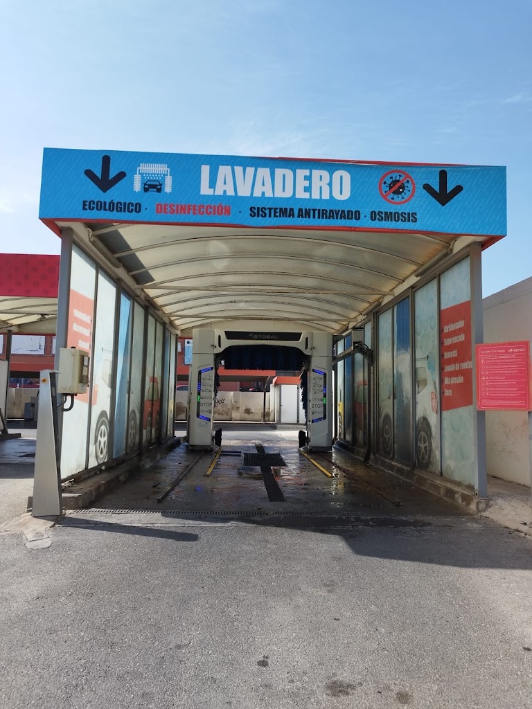 Estacion de servicio Cepsa — Exterior