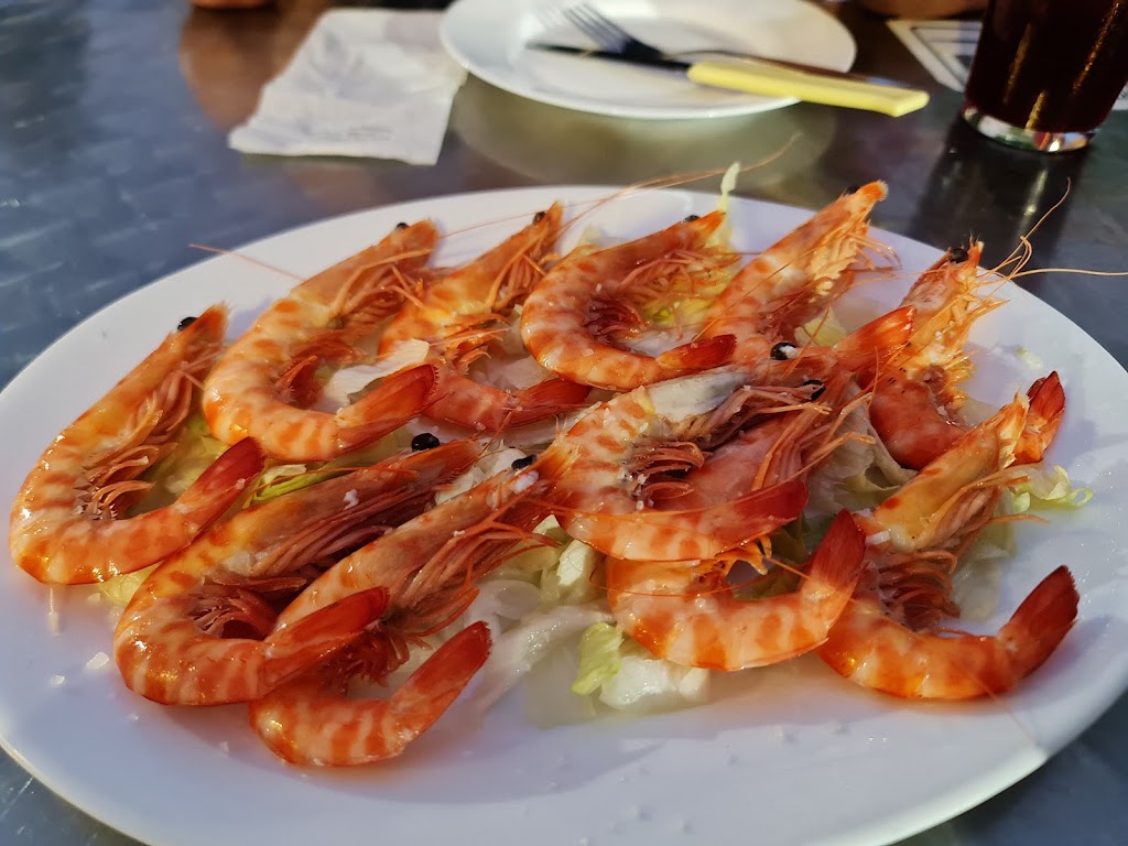 Bar El Conejo — Comida y bebida