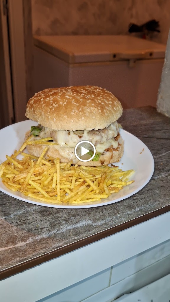 Rincon Latino — Comida y bebida