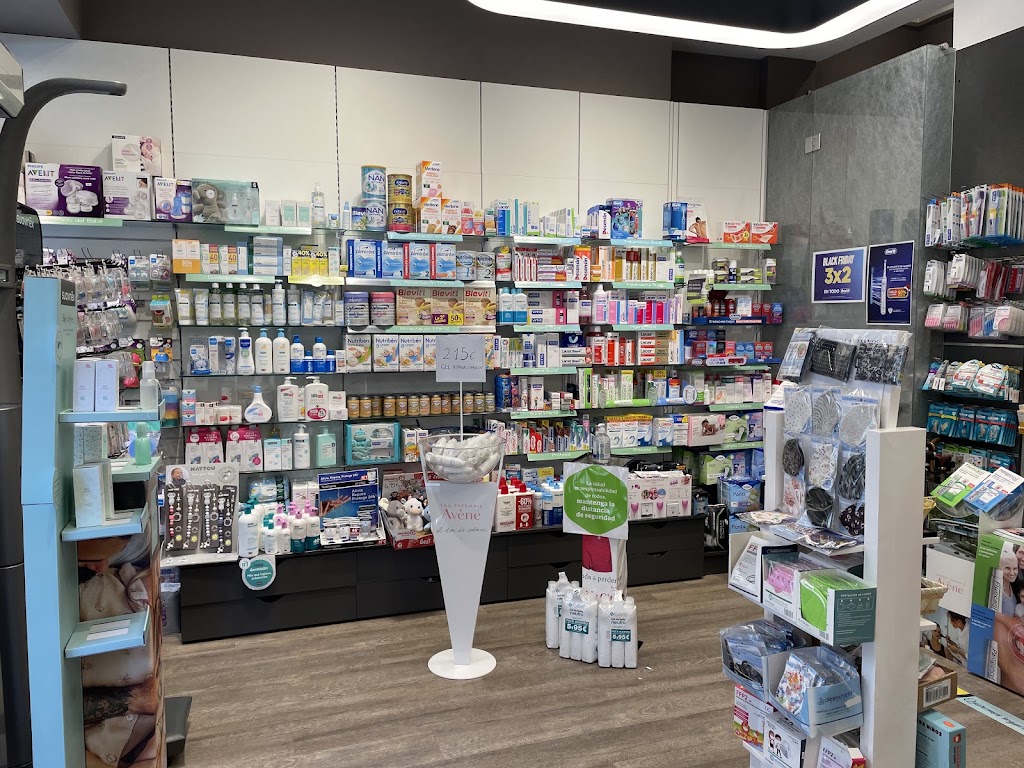 Farmacia Alberto Deleuze — Del propietario