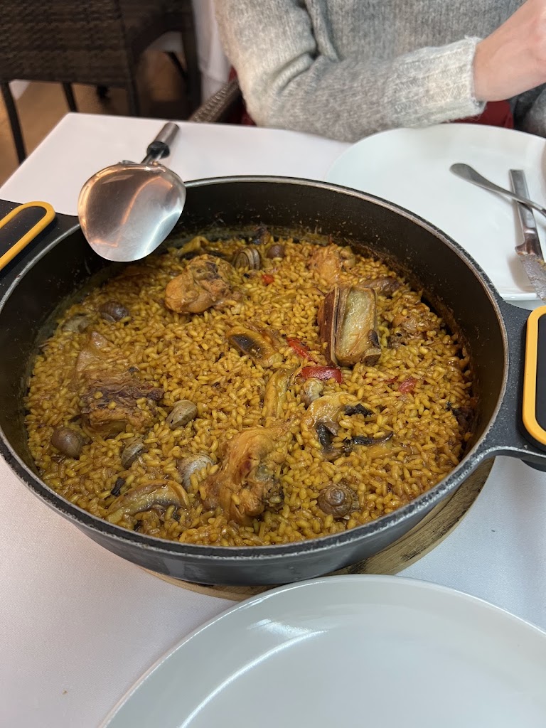 El Sarao Restaurante — Paella
