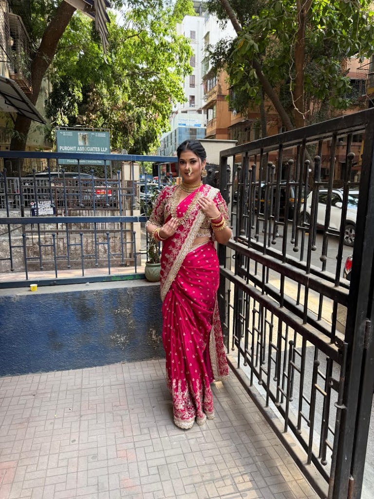 Smart Look Salon Makeup Artist