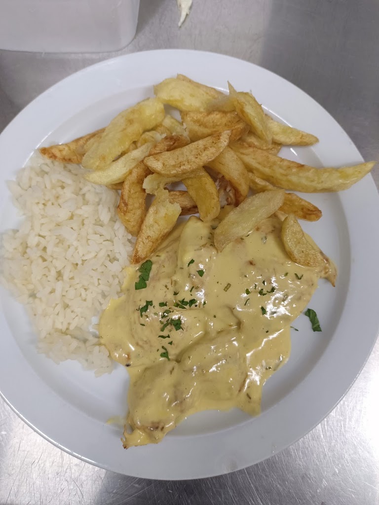 Bar Cafeteria Victor — Papas fritas