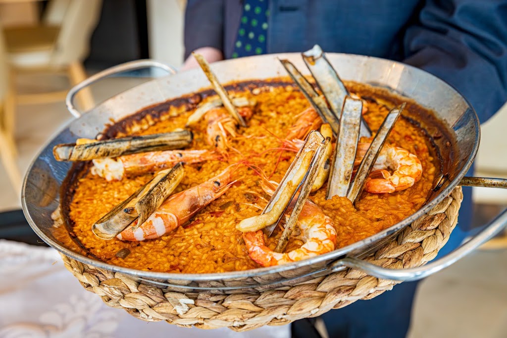El Arrozal Restaurante — Comida y bebida