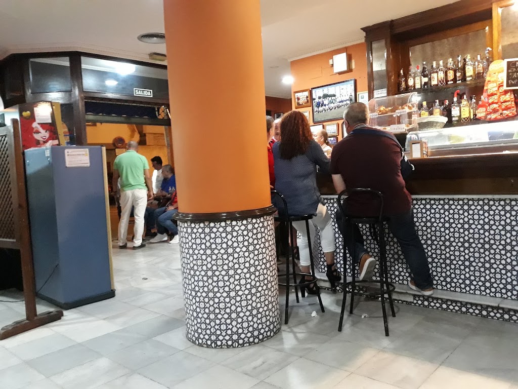 Cafeteria Bar Las Montanas — Ambiente