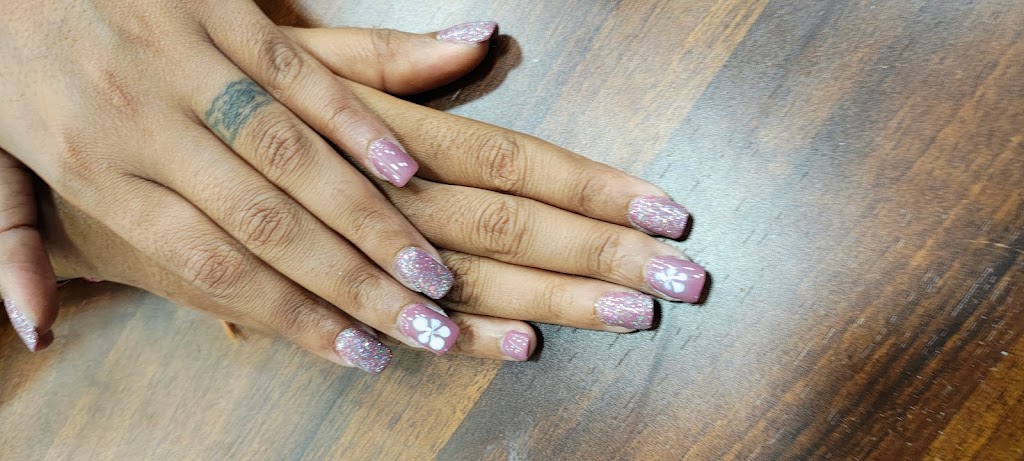 Brown S Unisex Saloon And Makeup Studio