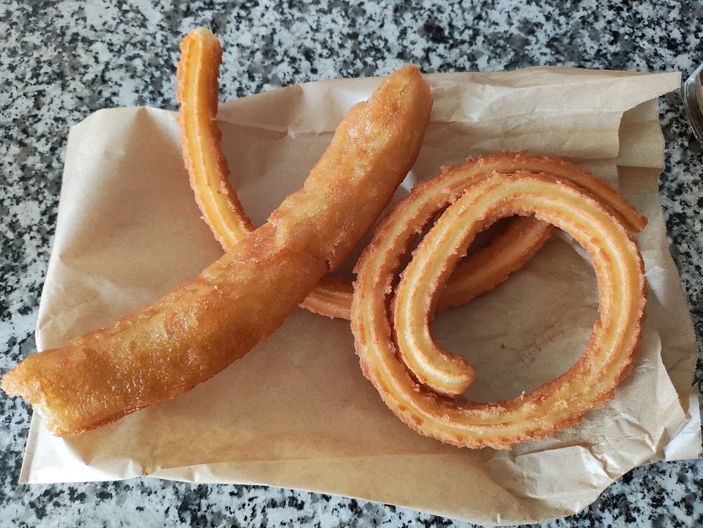 CHURRERIA ALRICOCHURRO — Comida y bebida