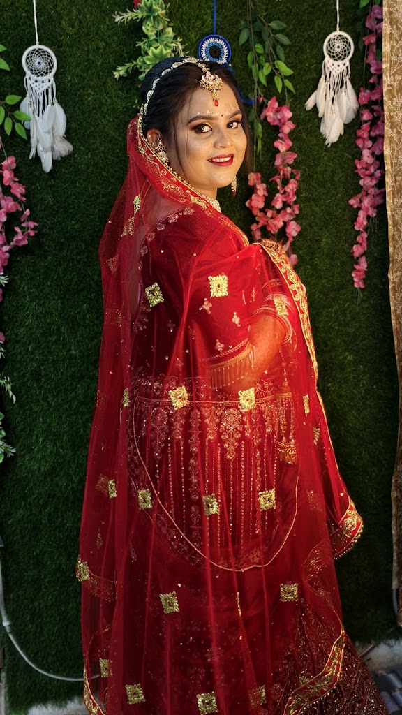 Trupti Beauty Parlour