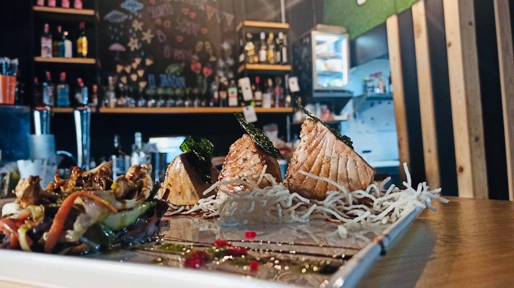 El jardin — Comida y bebida