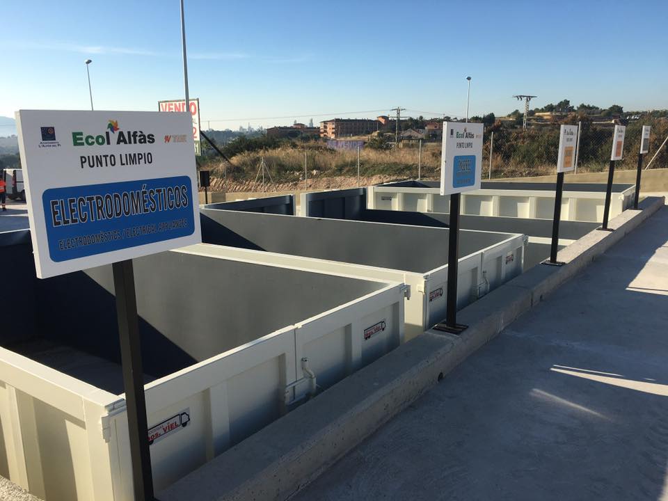 Punto Limpio de l'Alfas del pi