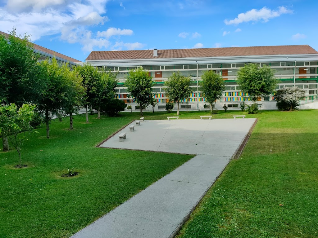 [C.I.F.P.] Centro Integrado de Formacion Profesional Paseo das Pontes (A Coruna)