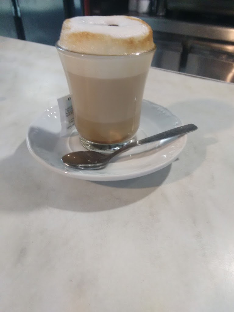 Cafeteria Don Luis — Cafe