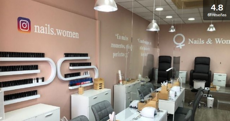 Nails Women Sant Joan Despi — Interior