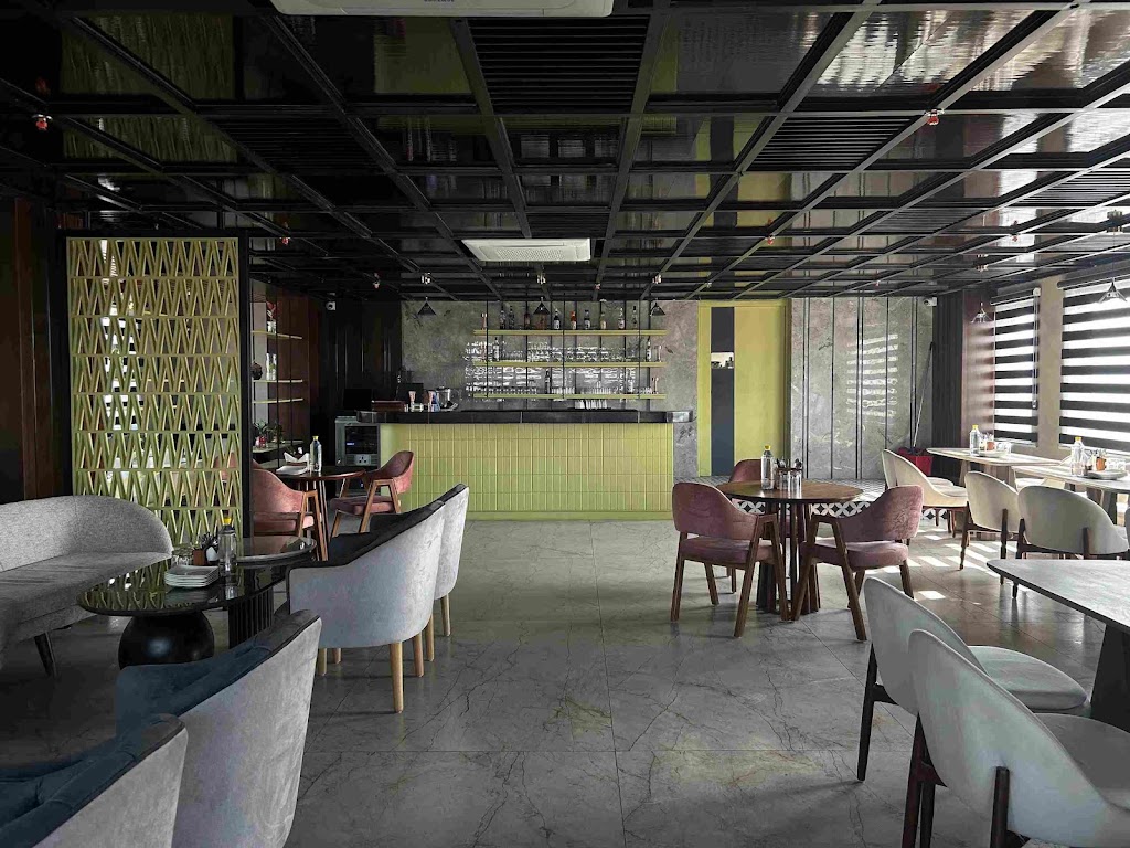 Brocort Bar Restaurant In Dehradun