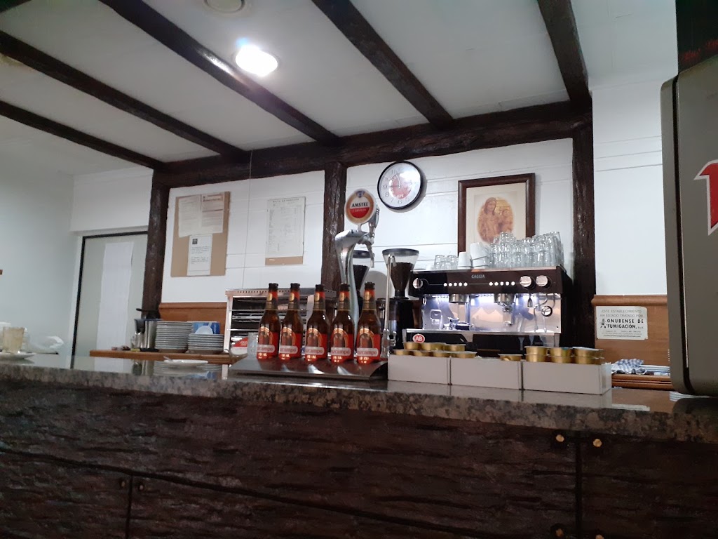Cafeteria Punto y seguido — Ambiente