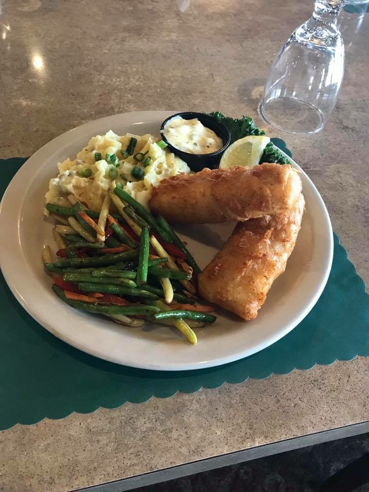  Fore Seasons Restaurant @ the BCC