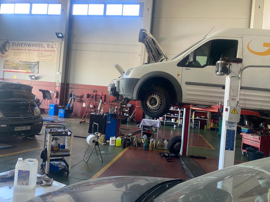 Motor93 — Taller
