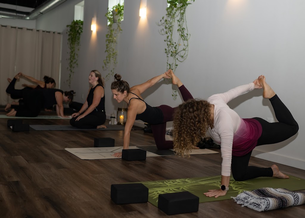  OHMGrown Yoga