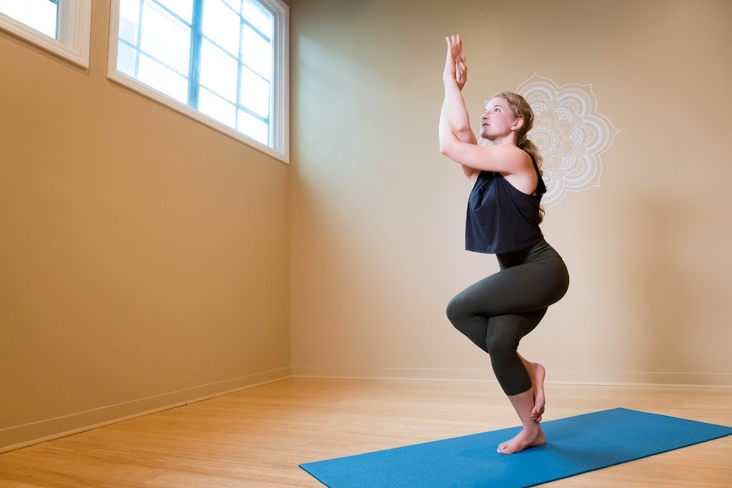  Pure Motion Yoga