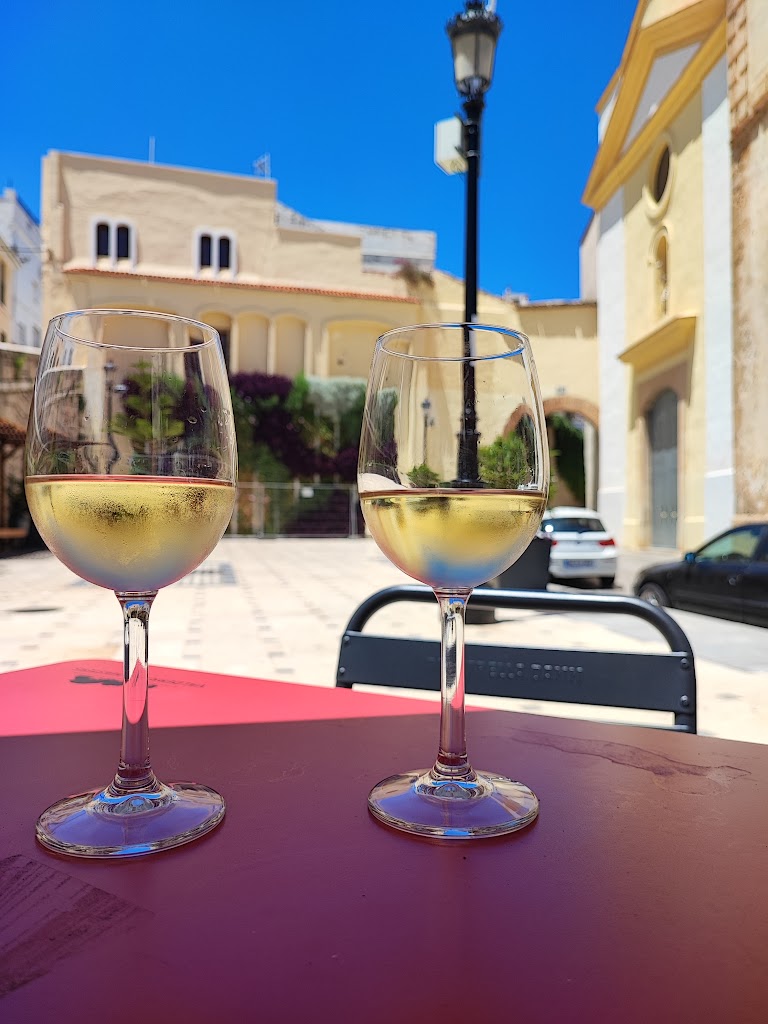 Bar Amigos — Comida y bebida