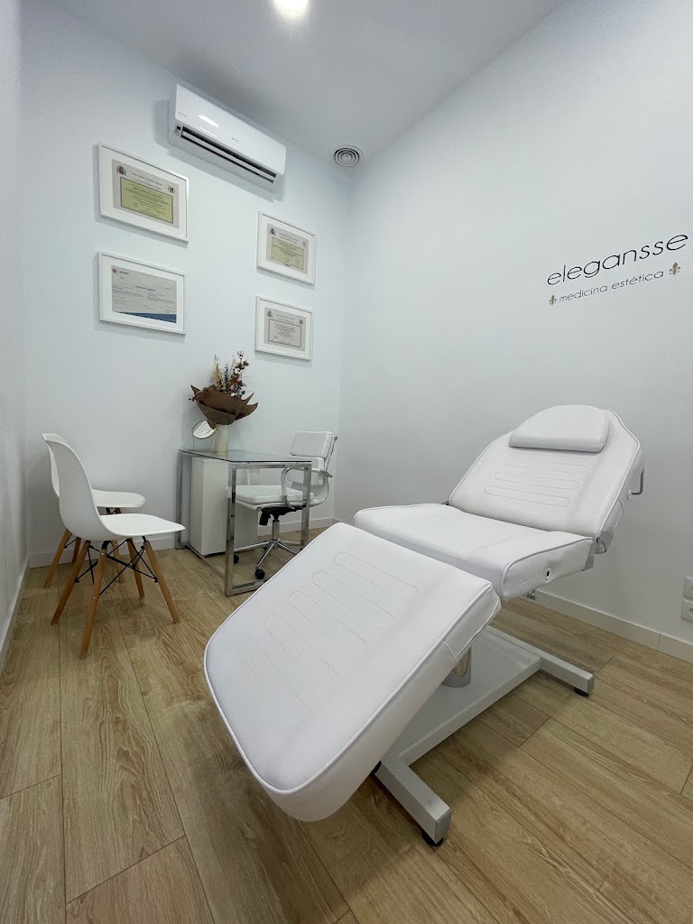 Clinica Doctora Negueruela Medicina estetica y cirugia — Interior