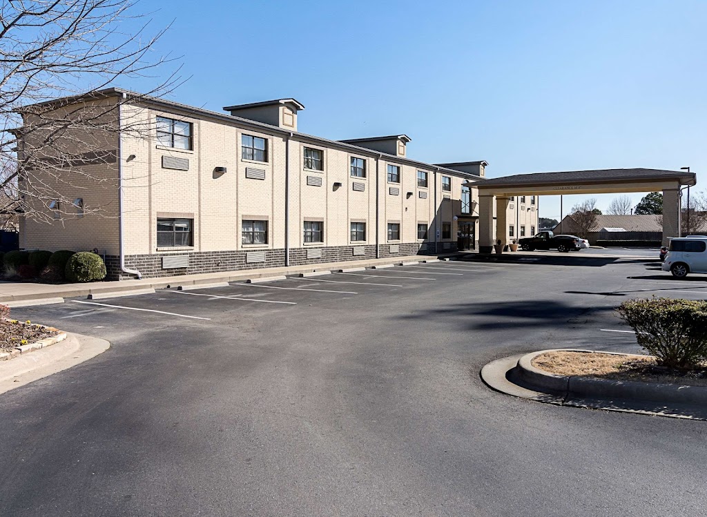 Econo Lodge Inn & Suites Little Rock SW - Hotel in Little Rock , United States of America