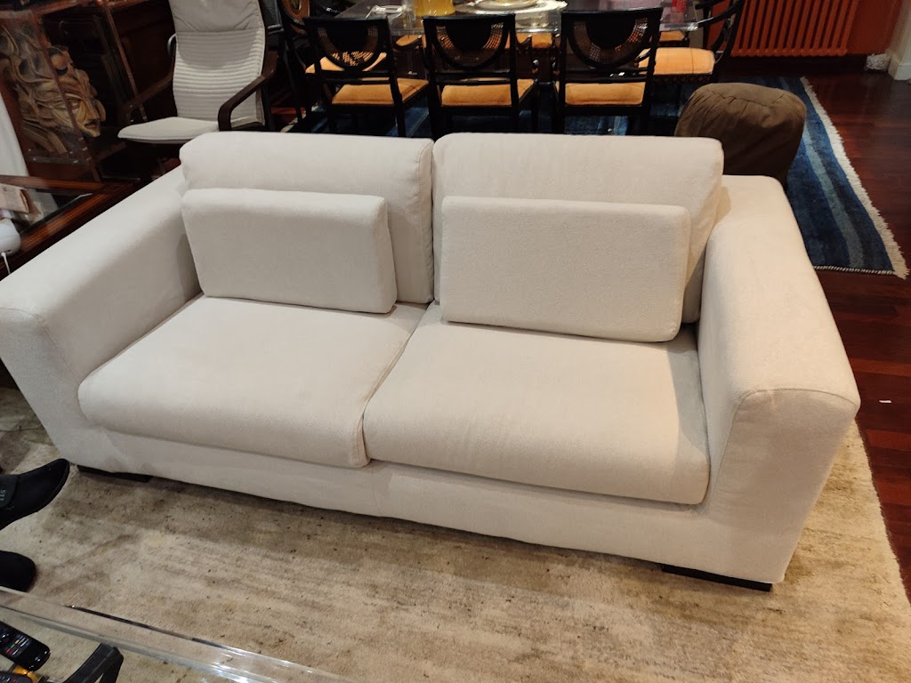 TAPICERIA MEJIA Y ARREGLOS DE ROPA