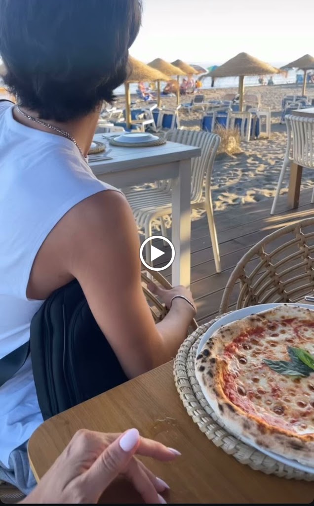 Chiringuito Dos Italiano — Videos