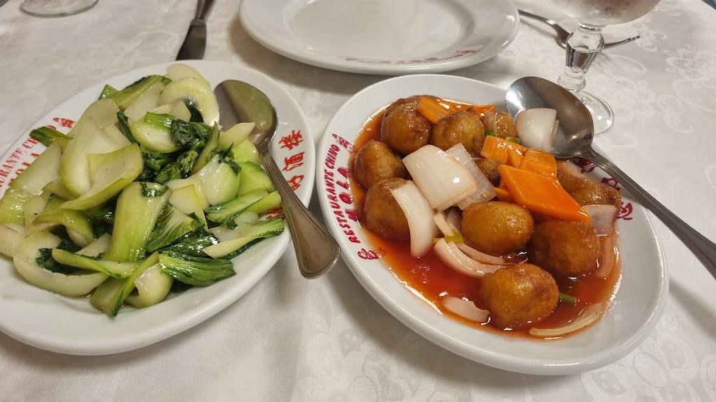 Restaurante Chino "Hola" — Comida y bebida
