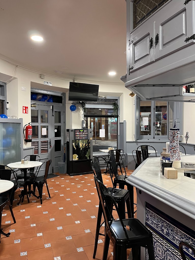 El Cafe de Tita — Ambiente