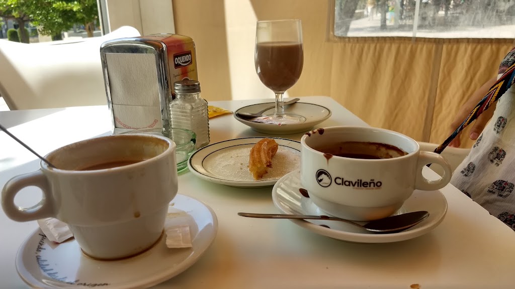 La Oca Churreria — Cafe