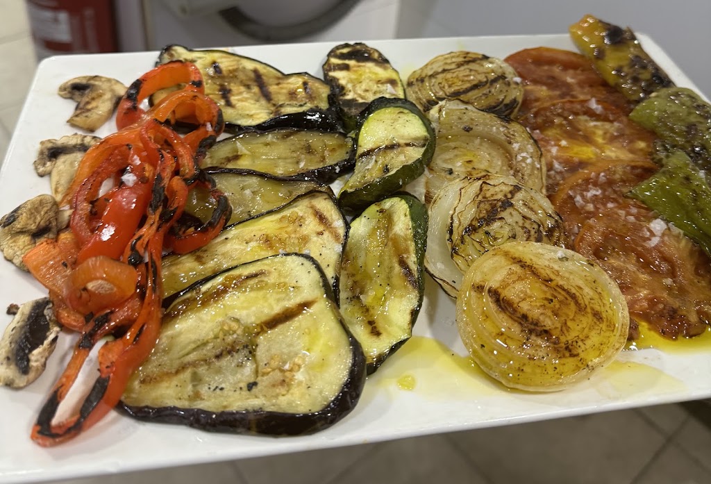 Taberna Escalerillas — Comida y bebida