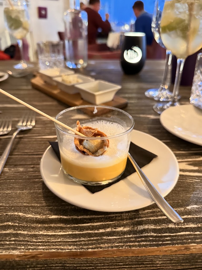 LILA PORTALS — Comida y bebida