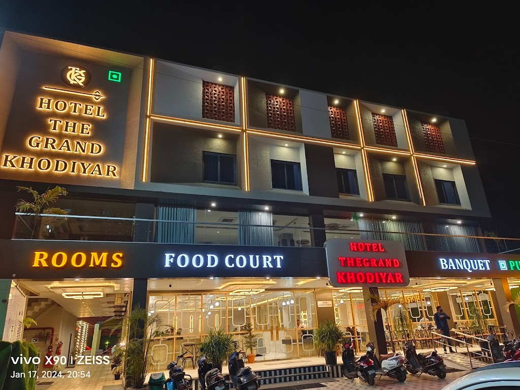Hotel The Grand Khodiyar