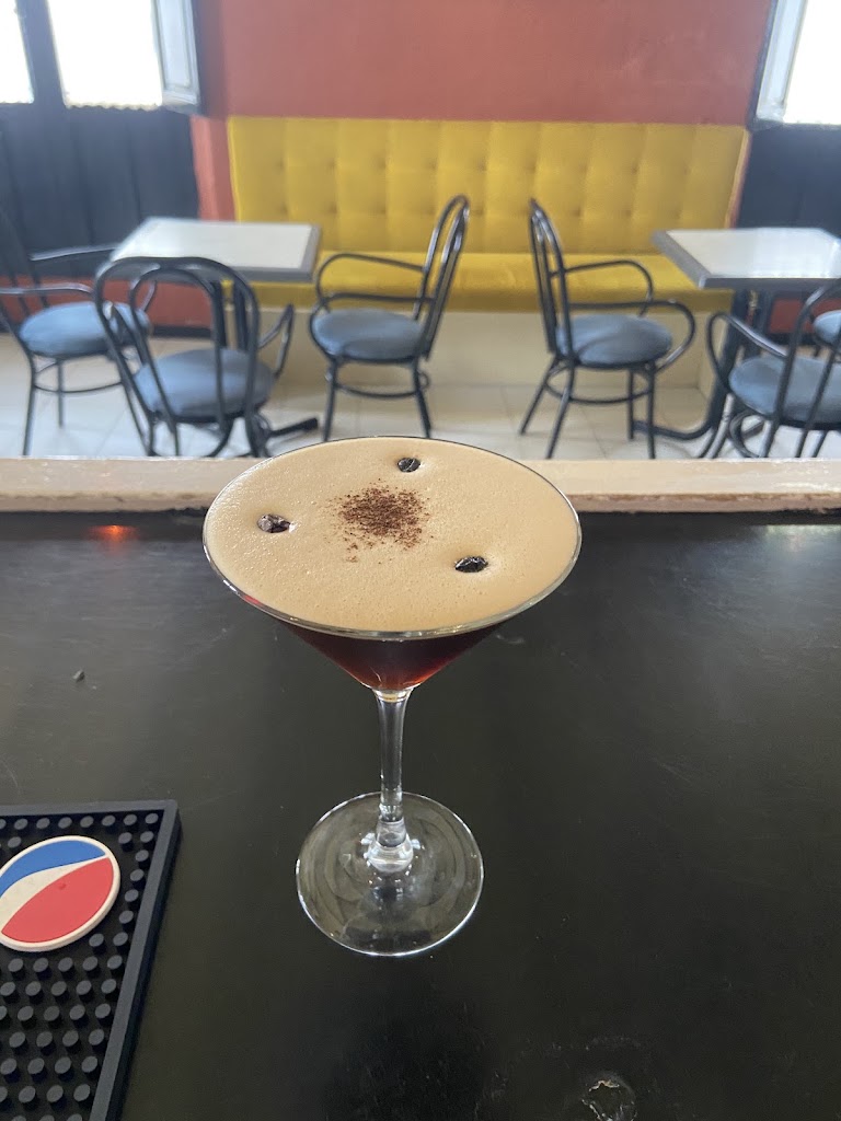 Jazz Bar Merida — Comida y bebida