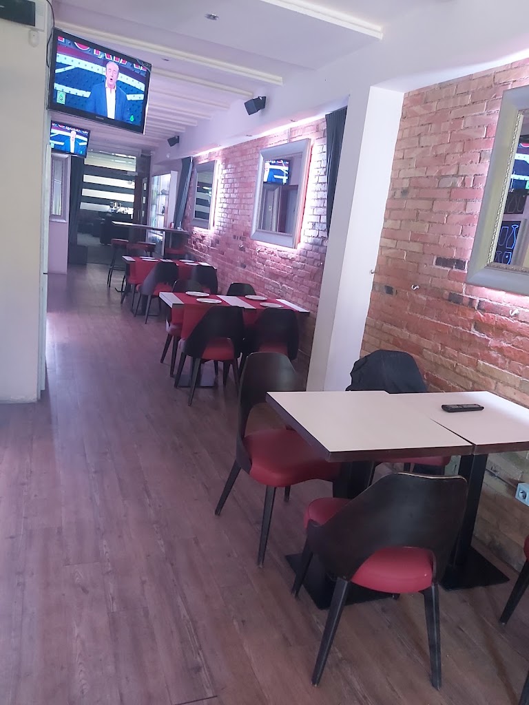 Maverick Lounge Restaurante Halal Bar Shihsa — Ambiente