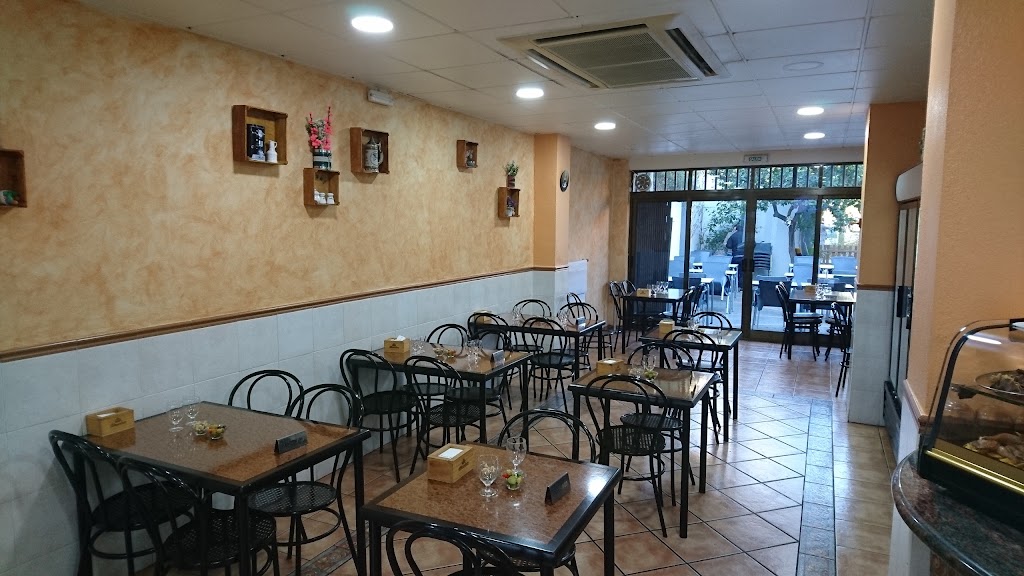 Bar Lasmi, a la brasa — Ambiente